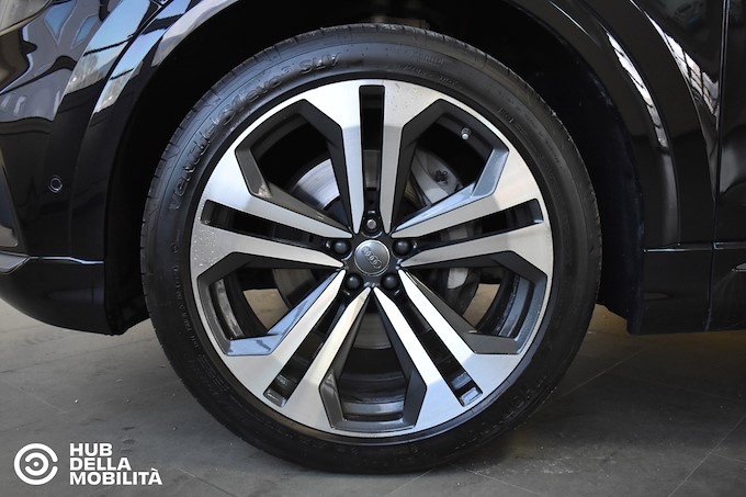 AUDI Q8 50 TDI 286 CV quattro tiptronic Sport